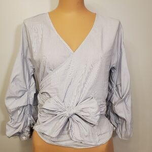 🌼Host Pick🌼H&M Blue & White Striped Wrap Blouse